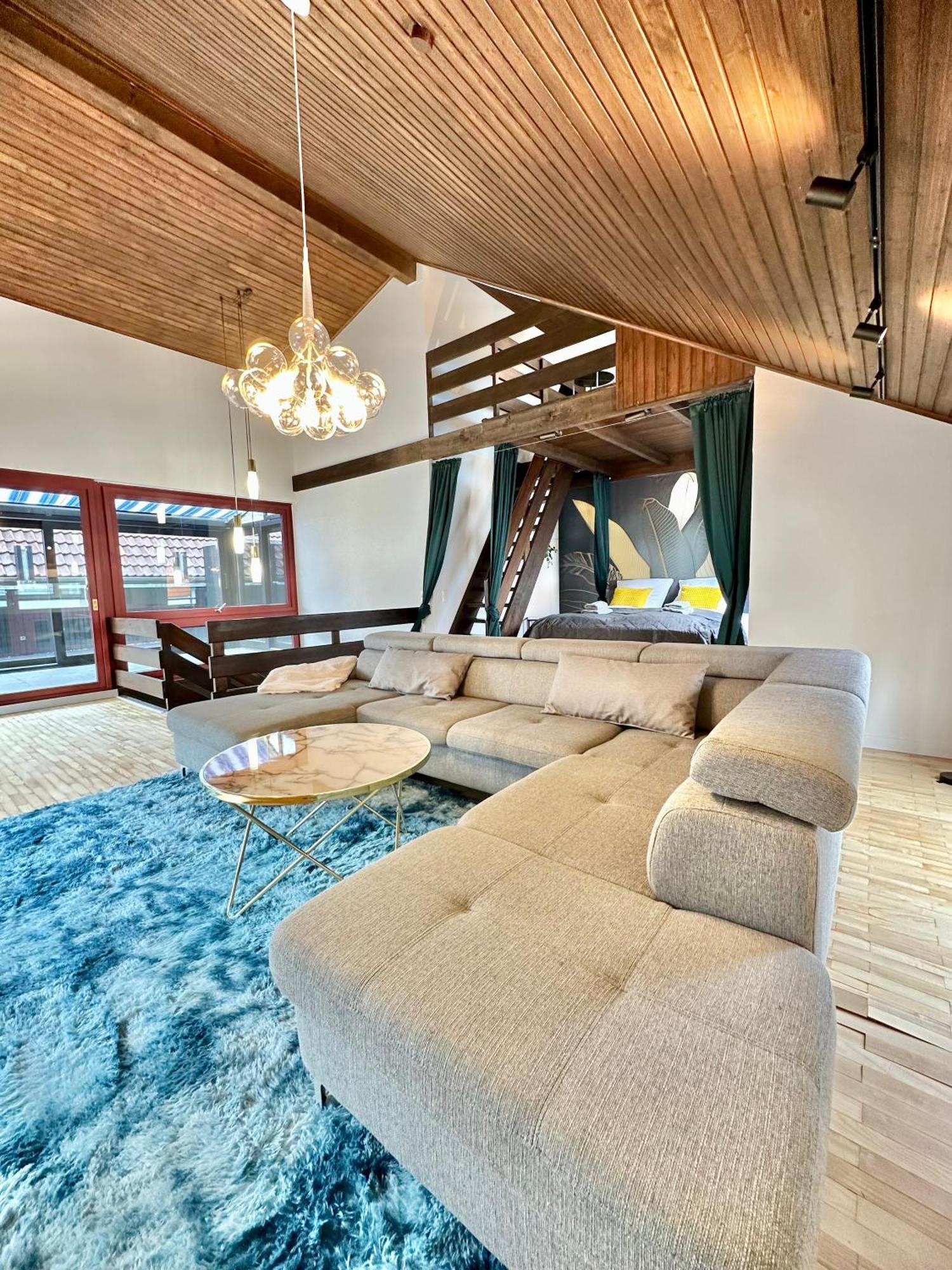 City-Apartment Mit Dachterrasse & Massagesessel In Der Fussgaengerzone K4 أولدنبورغ المظهر الخارجي الصورة